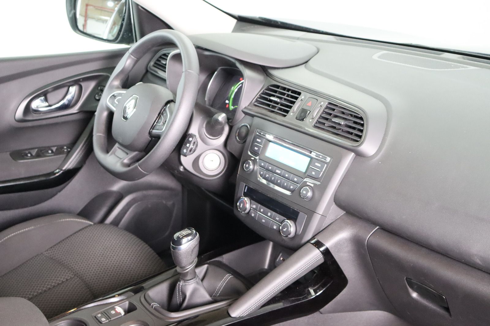 Fahrzeugabbildung Renault Kadjar * HU/AU neu * Tempomat * Klimaautom.