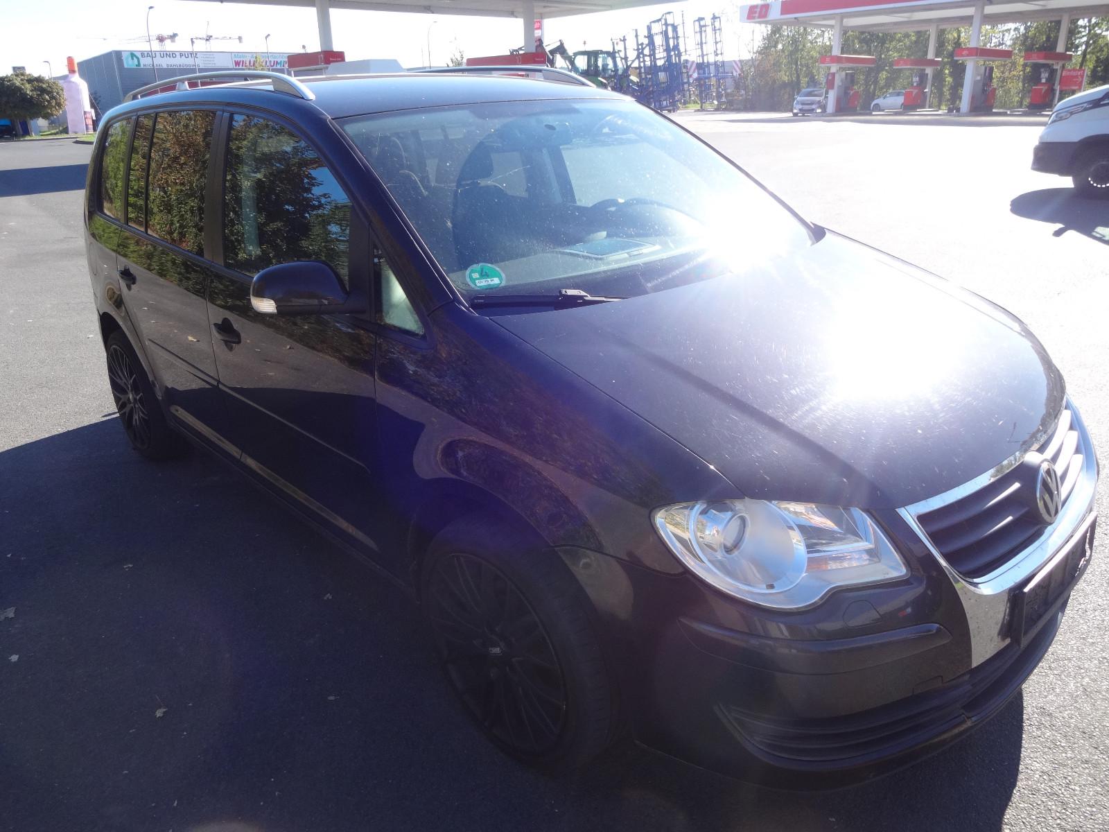 Volkswagen Touran Trendline  2 liter 7 sitze