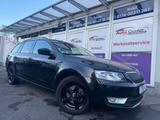Skoda Octavia Combi Elegance *Navi*Bluetooth*PDC*MFL* - Skoda Octavia Elegance mit Benzin-Antrieb