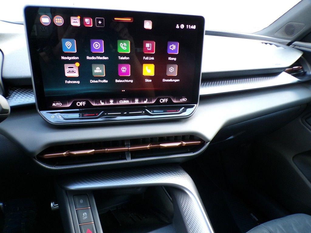 Fahrzeugabbildung SEAT Terramar 2.0 TSI DSG *4Drive*AHK*Business*LED