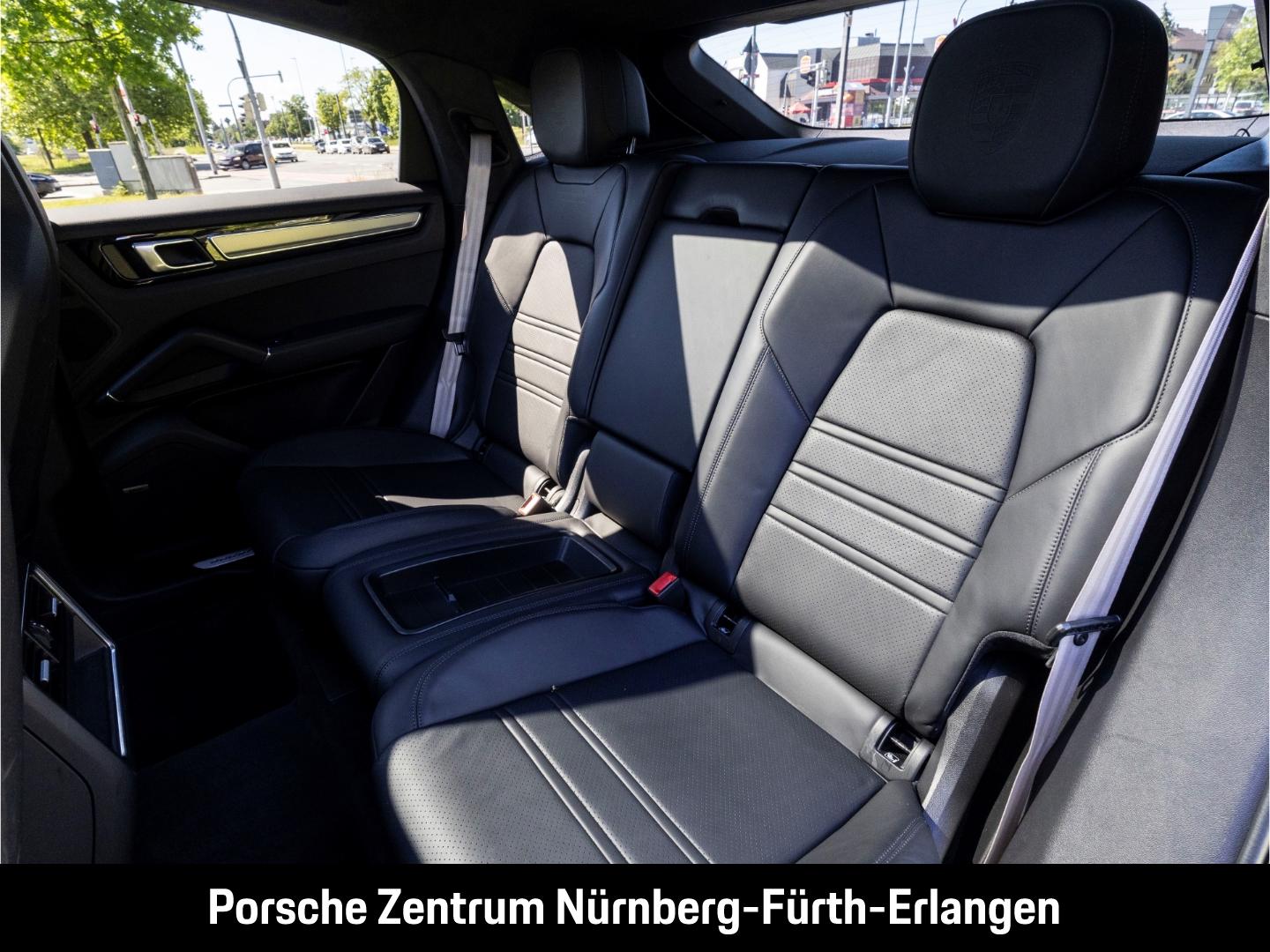 Porsche Cayenne S Coupe Platinum Edition LED-Matrix Luft