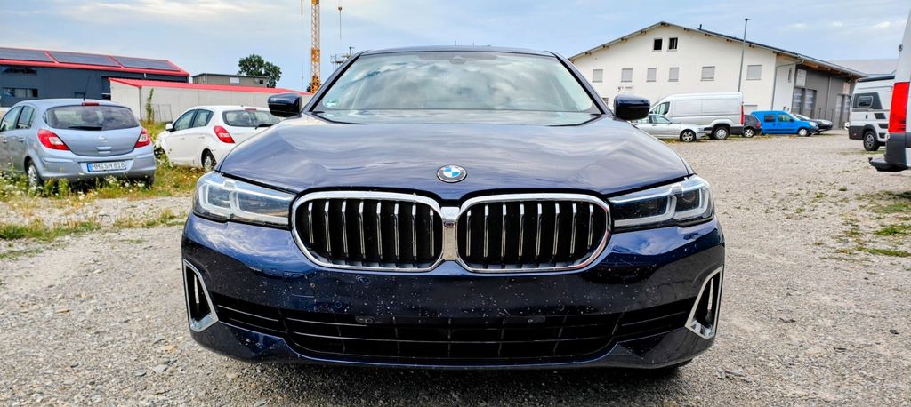 Image of BMW 540