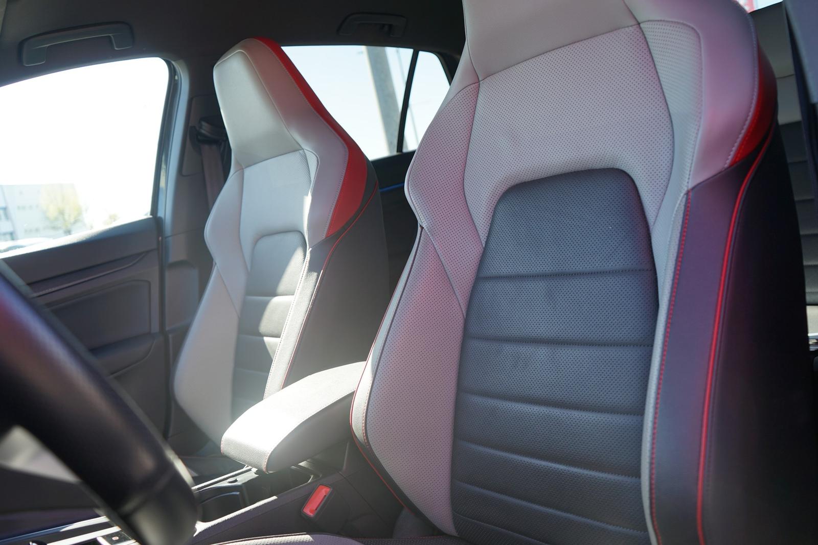 Volkswagen Golf VIII 2.0 GTI DSG LED ACC Leder Standheizung, миниатюра 20