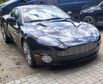 2003 Aston Martin VANQUISH photo 1