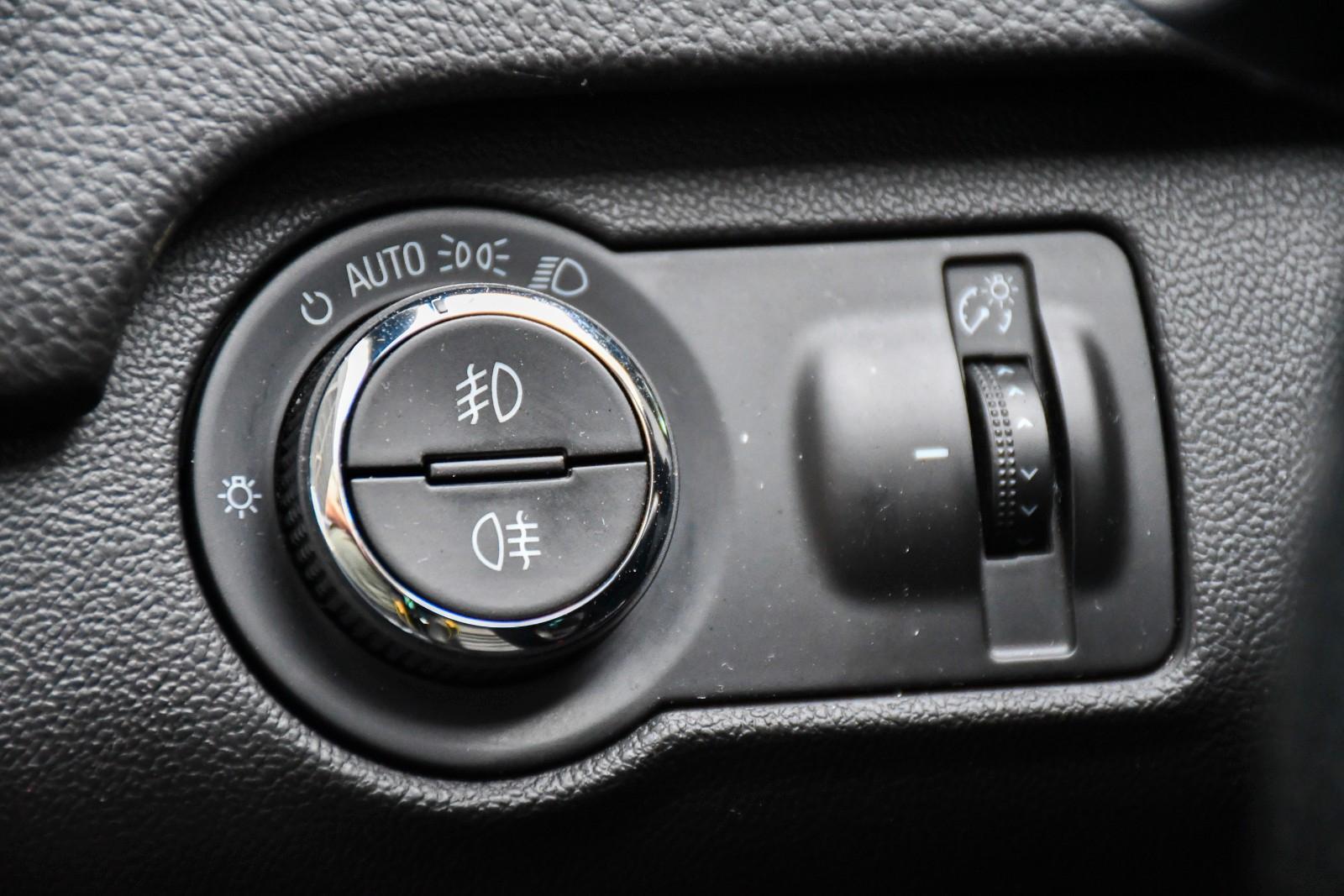 Opel Insignia A Sports Tourer Aut. OPC-Line Navi Cam