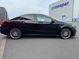 Mercedes-Benz CLA 180 - AMG Line  - Mercedes-Benz CLA 180: AMG