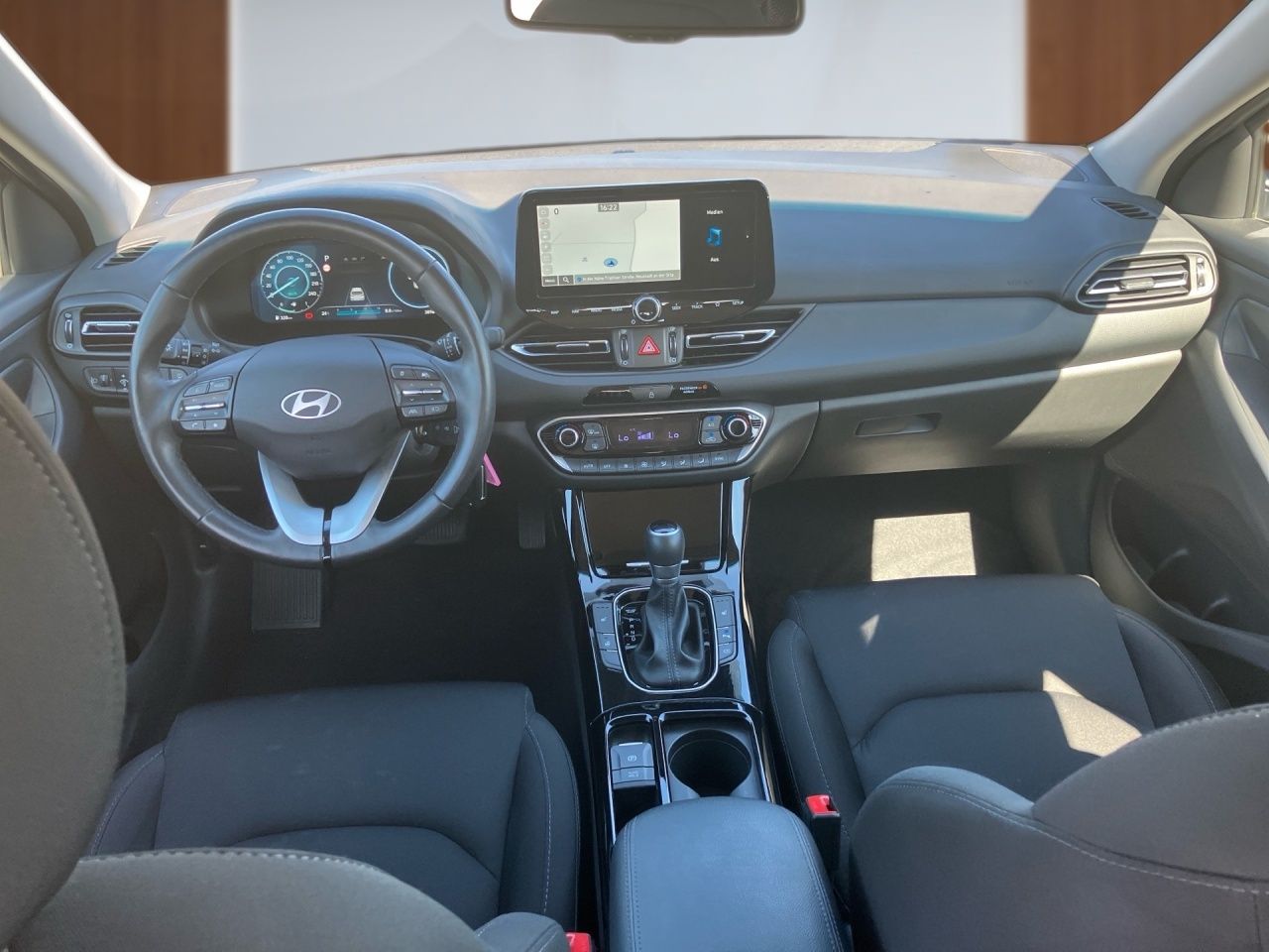 Fahrzeugabbildung Hyundai i30 DCT PRIME LED*NAVI*TEMPO*WINTER*CARPL*KAM*2Z