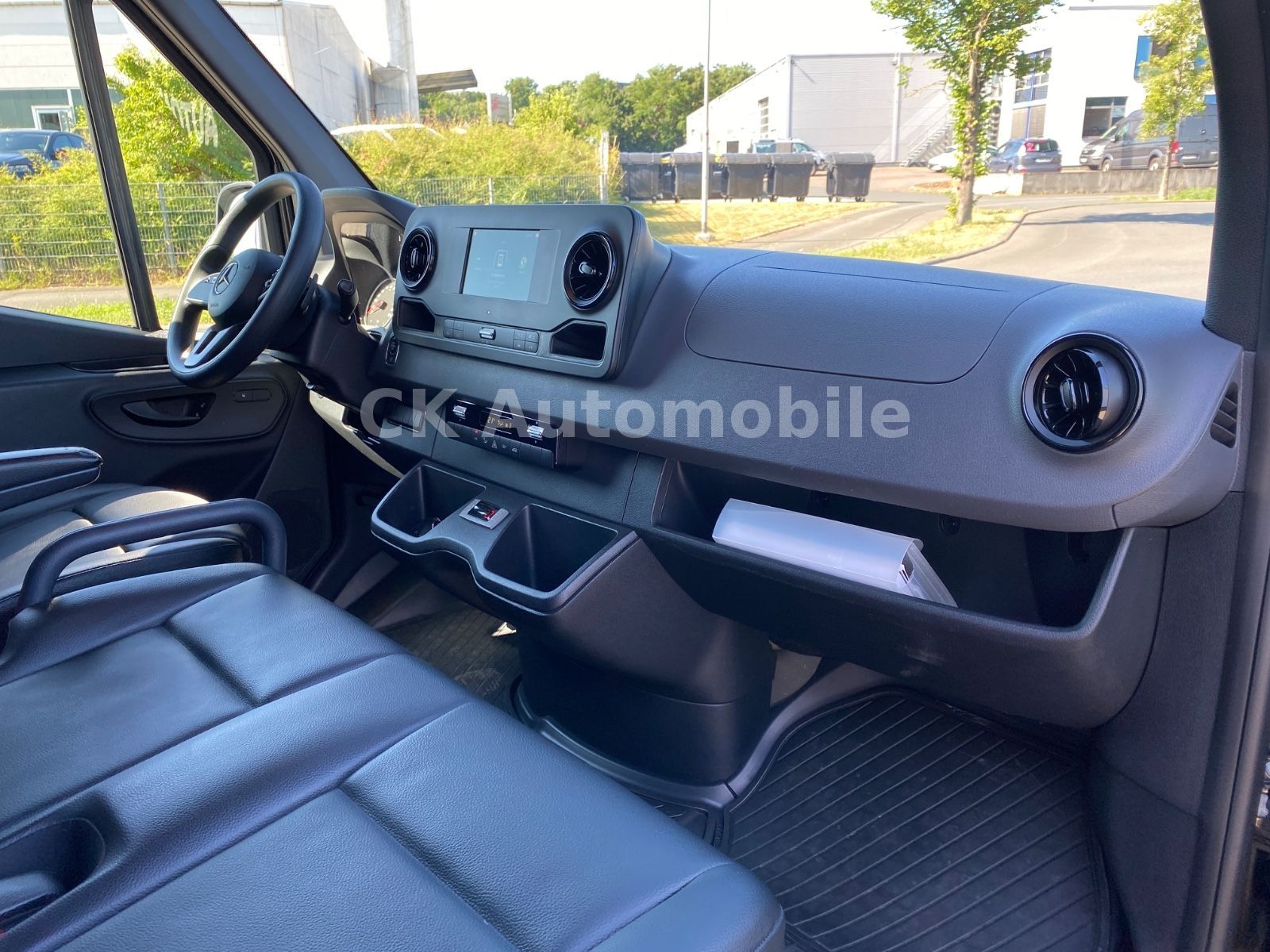 Fahrzeugabbildung Mercedes-Benz Sprinter III Kühlkasten 317CDI/Navi/LED/360°Kam