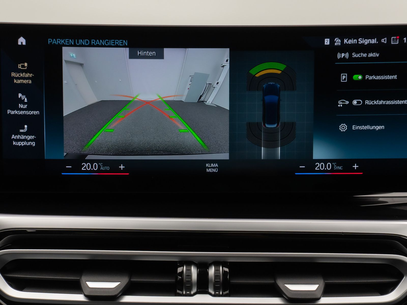 Fahrzeugabbildung BMW 330e Kamera HUD DAB H/K Stop&Go AHK Komfort LED