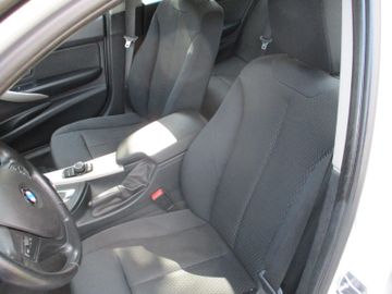 BMW 320 - 12