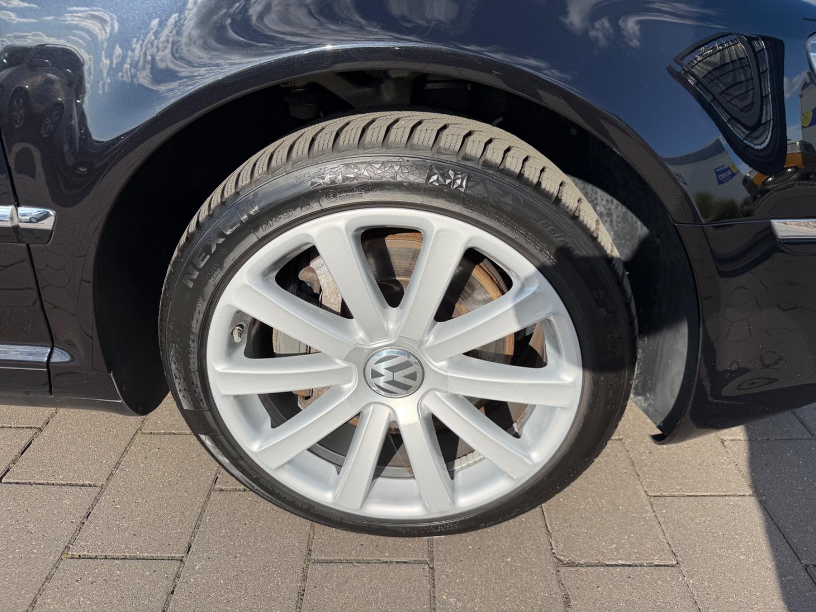 Volkswagen Phaeton 4.2 V8*EXCLUSIVE*ACC*S-DACH*STHZ*TOP*