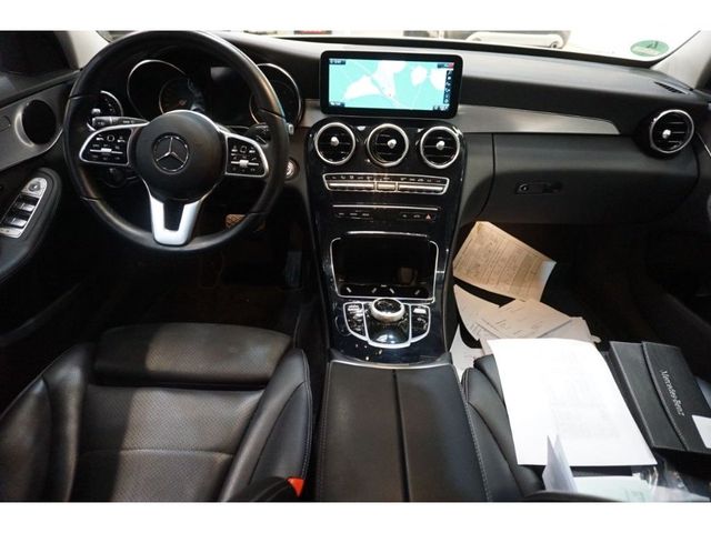 Mercedes-Benz C 220 d T Avantgarde BLIS Key LED Navi AUT PDC