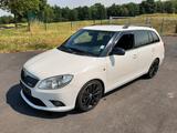Skoda Fabia Combi 1.4l TSI DSG RS,Navi,Sitzheizung - Skoda Fabia: RS Combi