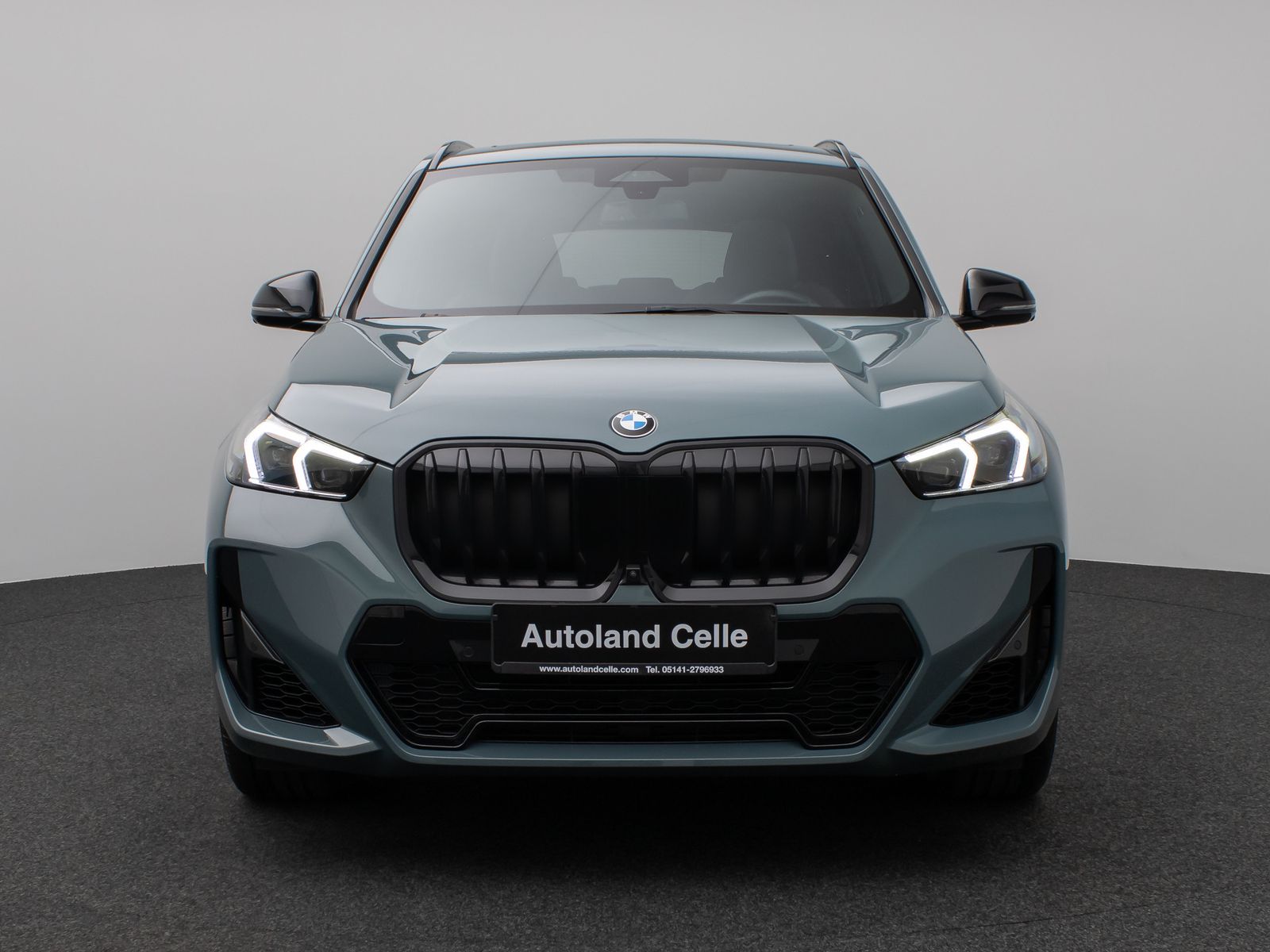 Fahrzeugabbildung BMW X1 xD23i M Sport Panorama 360°HUD DAB AHK Komfor