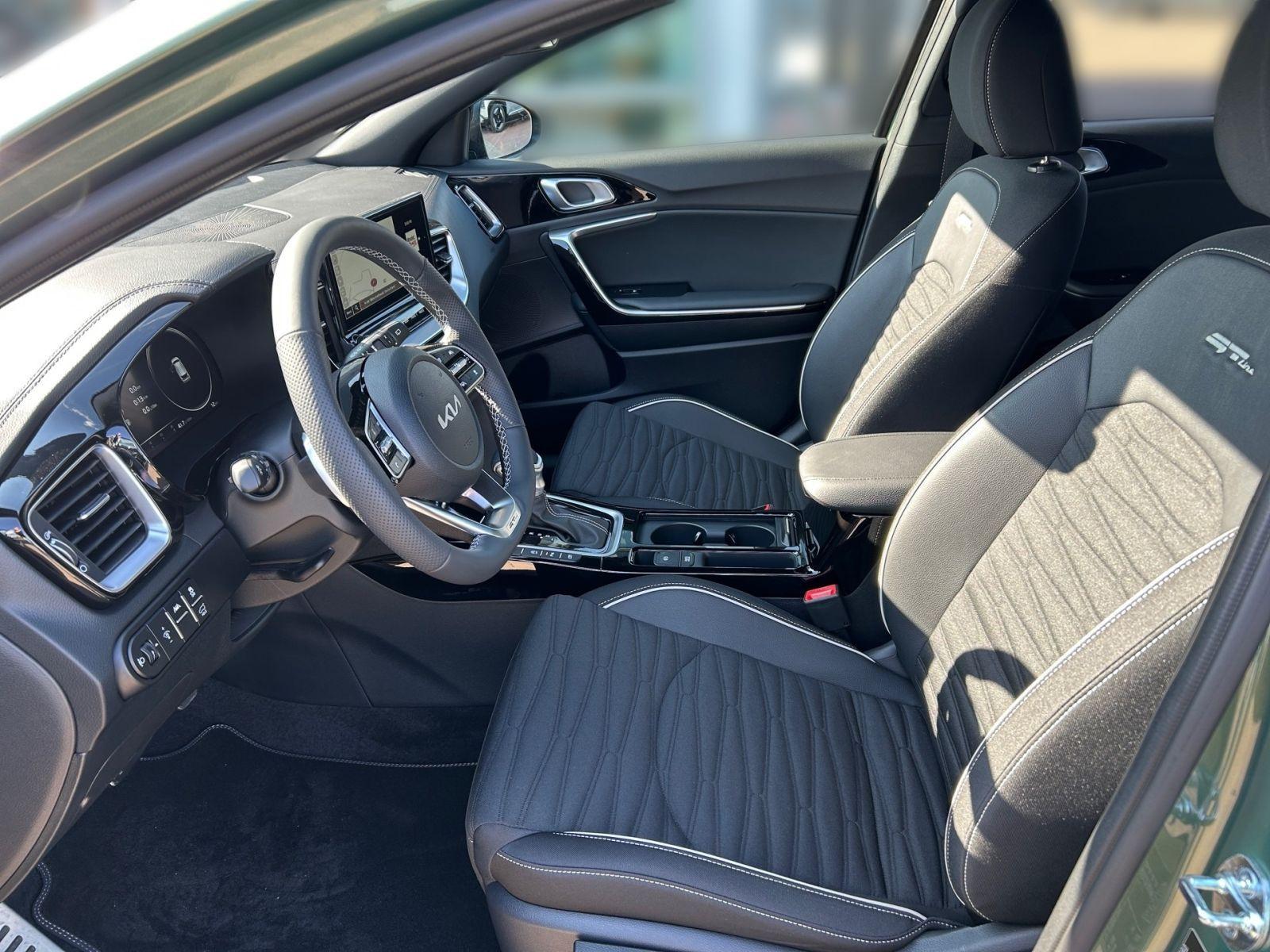 Kia CEED SW 1.5T 140 DCT7 GTL TEC