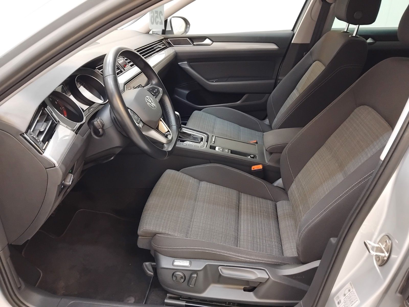 Vw Passat Variant (03/2021, Benzin)