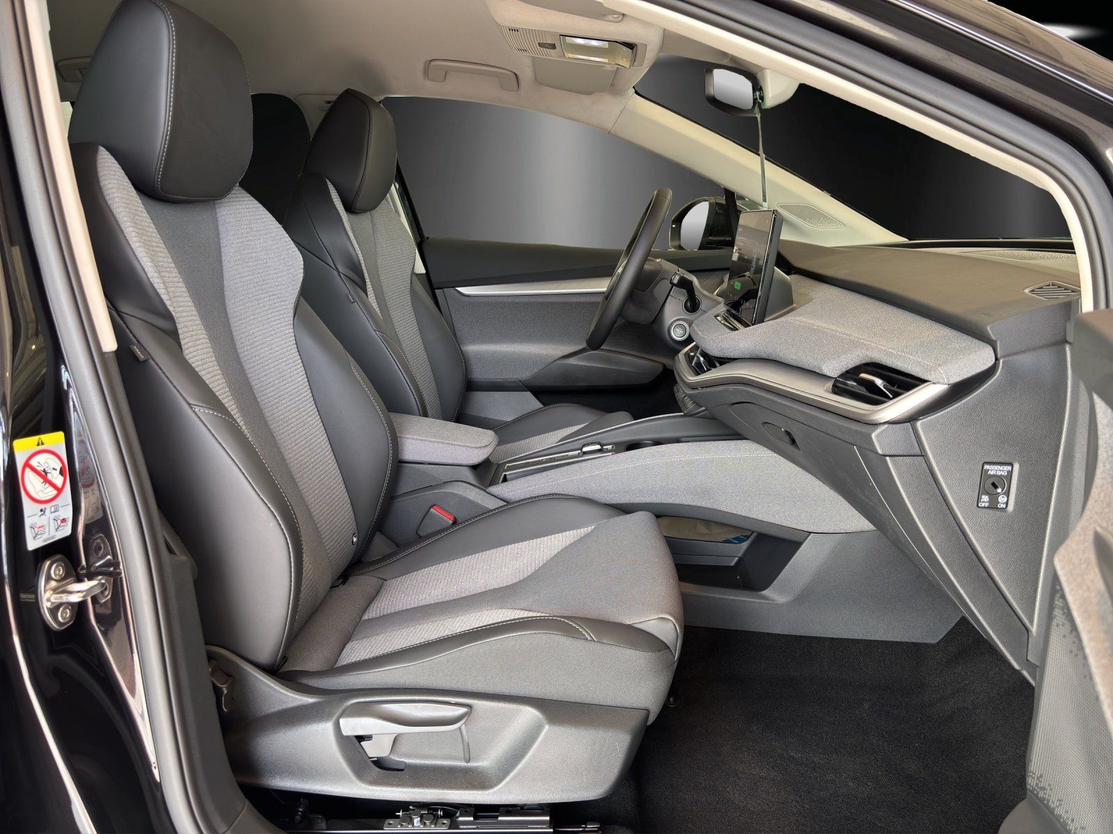 Fahrzeugabbildung SKODA Enyaq 60