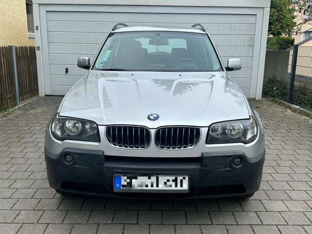 BMW X3 Baureihe X3 2.5i Xdrive AHK Leder Xenon TÜV