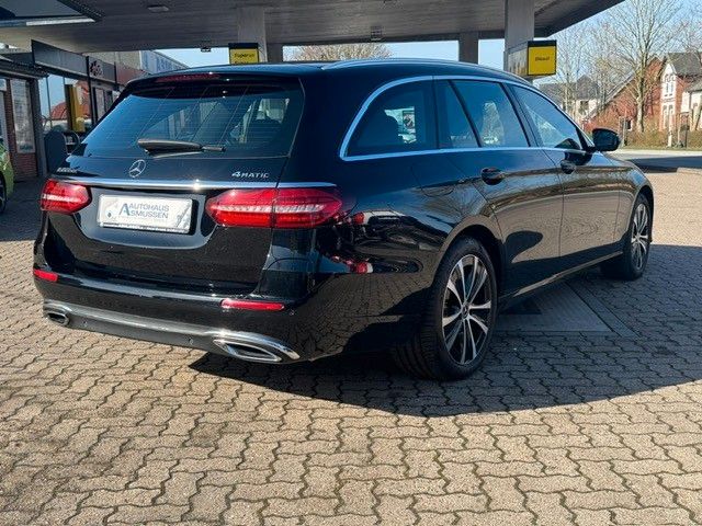 Mercedes-Benz E 300 de 4Matic Avantgarde AHK imagem 3