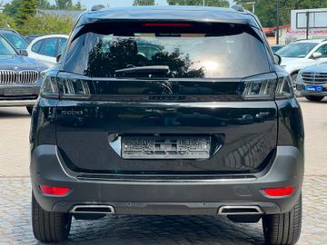 Peugeot 5008 - 5