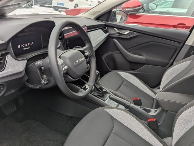 Fahrzeugabbildung SKODA Scala 1.0 TSI DSG Tour NAVI LED-MATRIX KAMERA AC