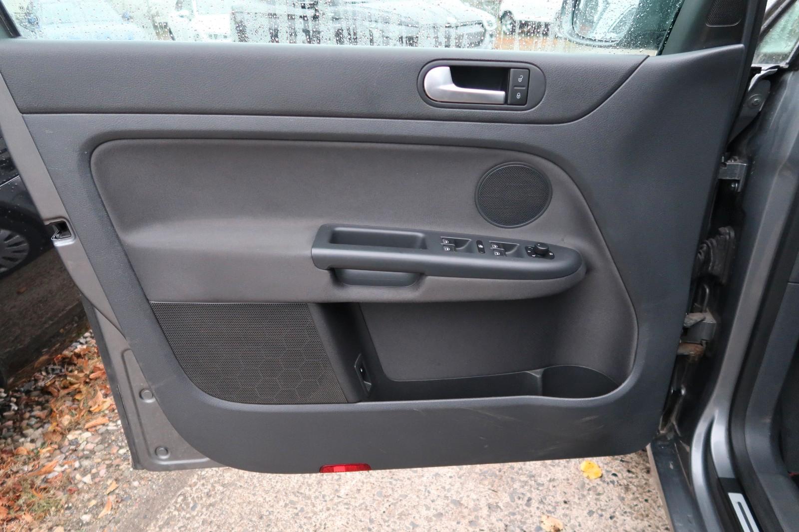 Volkswagen Golf Plus 2006 — photo 10