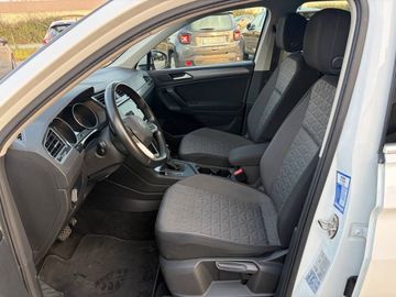 Volkswagen Tiguan - 5