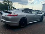 Porsche Panamera GTS *S-Dach *TV *Kamera - Porsche Panamera aus 2012 mit Benzin-Antrieb