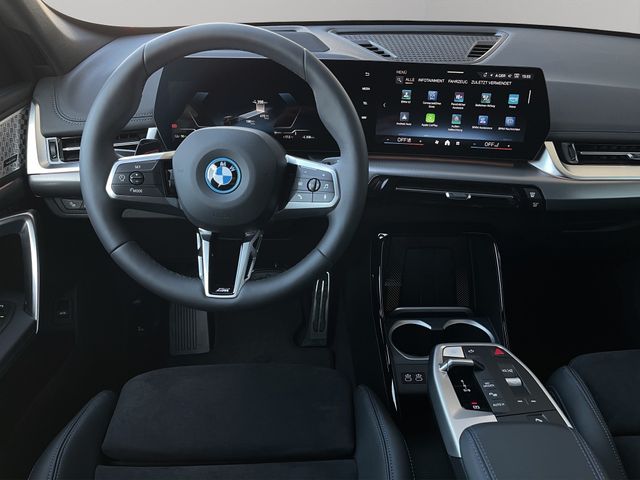 Foto Nummer 11: BMW iX1