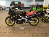 Kawasaki GPZ600R  - KAWASAKI GPZ 600 R