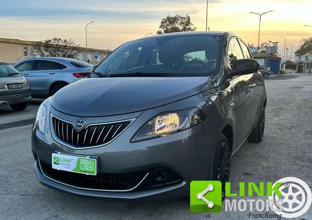 Andere LANCIA Ypsilon 1.0 5 porte S&S Hybrid Ecochic A.