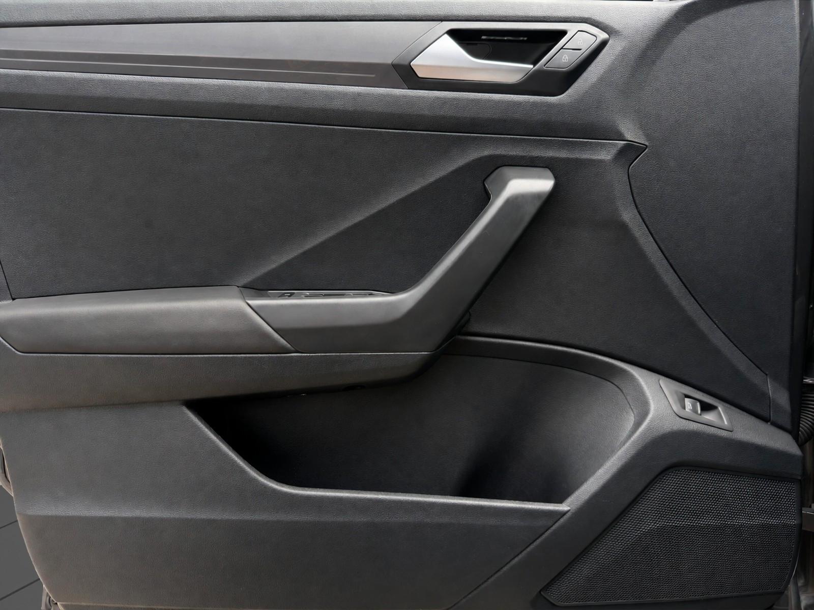 Volkswagen T-Roc R-Line Sport 4Motion DSG ACC RFK NAVI, миниатюра 11