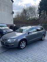 Volkswagen Vw Passat 2.0 Automatik voll austattung - Volkswagen Passat aus 2005: Kombi