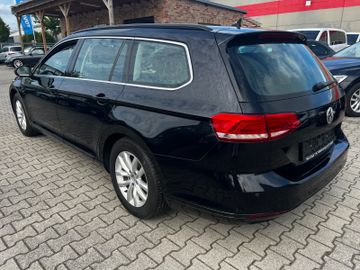 Volkswagen Passat Variant - 4