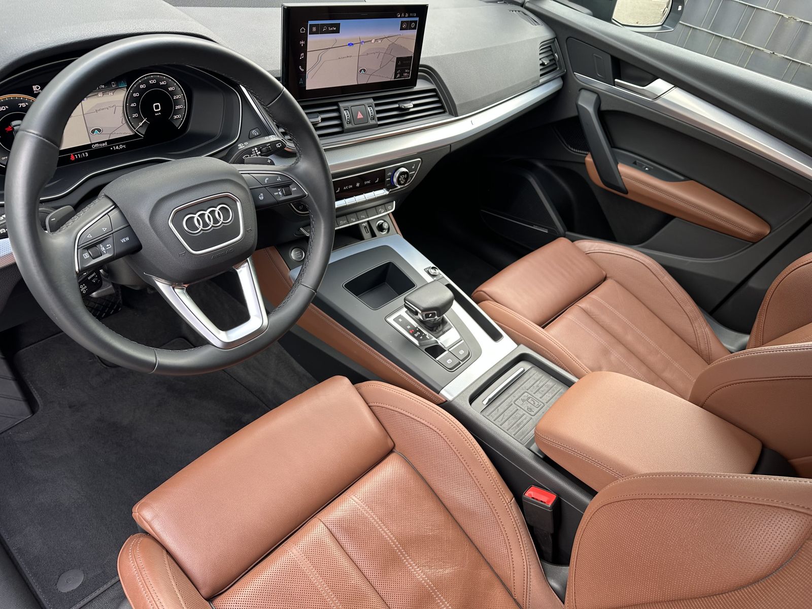 Fahrzeugabbildung Audi Q5 55 TFSIe Edition One NAV+LED+HUD+SHZ+B&O+360°