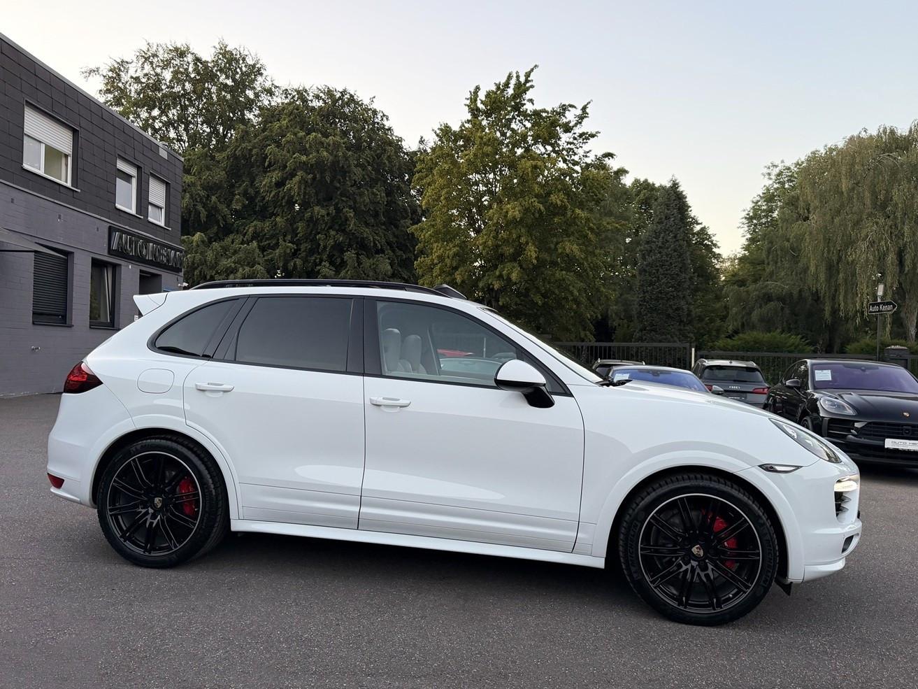 Porsche Cayenne GTS 2.Hd/U-frei/BRD/ACC/Leder/Pano/TOP