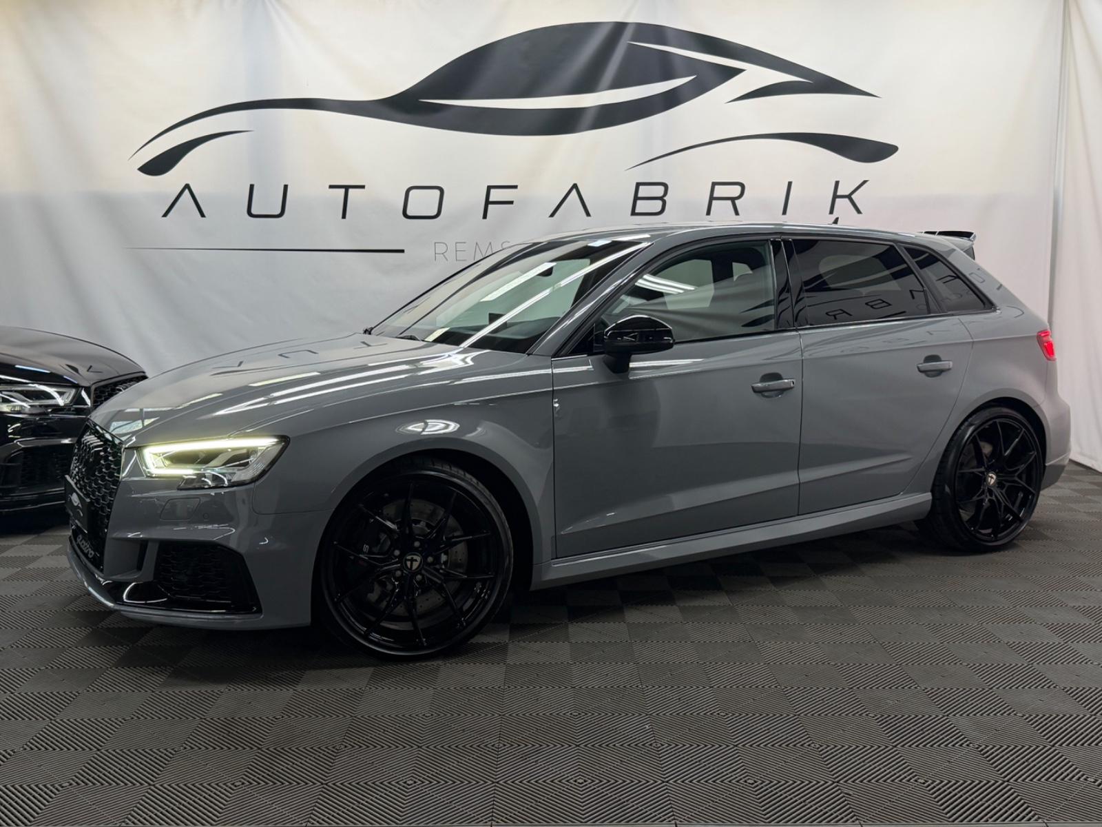 Audi *RS3*Sportback*2.5 TFSI QUATTRO*SCHALE*VIRTUAL*
