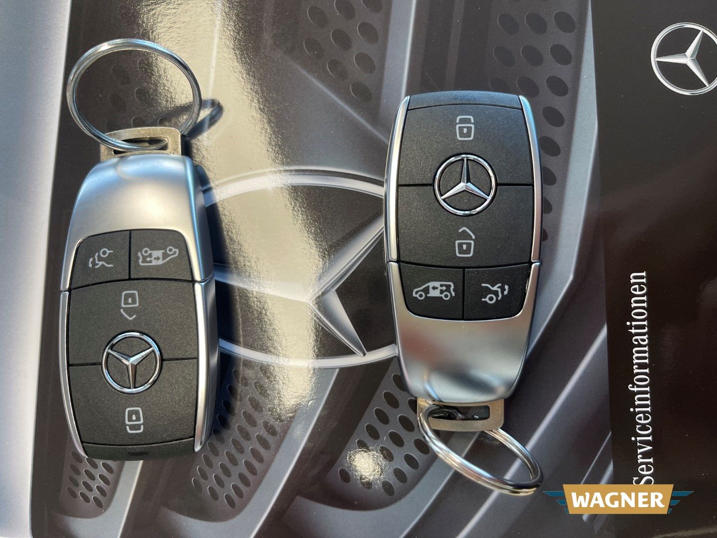 Fahrzeugabbildung Mercedes-Benz V 300 d AMG EXCLUSIVE EDITION 4MATIC lang Voll V