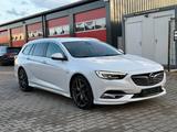 Opel Insignia  2.0 CDTI Aut. OPC LINE LED LEDER HUD - Opel Insignia mit Diesel-Antrieb: Kombi, Opc