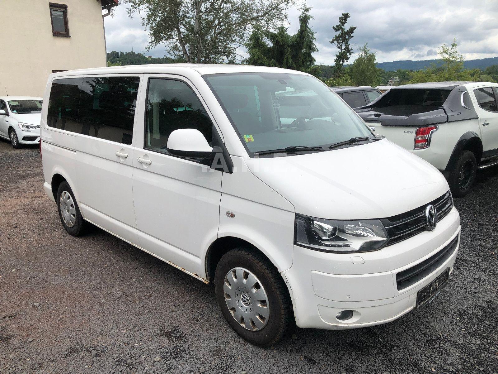 Volkswagen T5 Caravelle 140 PS TDI*KLIMAAUT*STHZ*XENON*AHK*