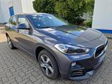 BMW X2 sDrive18d Advantage LED RFK Navi Alarm AHK - BMW X2: Sdrive18d