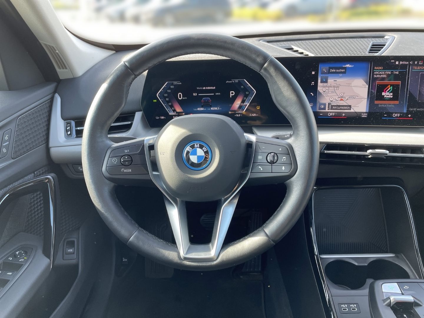 BMW iX1 xDrive30 Elektro LHZ Driving Assist Aktivsit foto 7