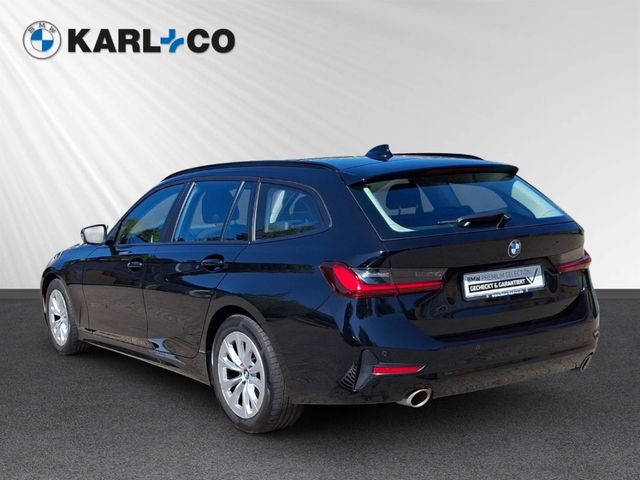 BMW 320, 2022 — 3