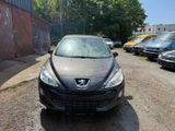 Peugeot 308 SW Premium 120 VTi - Peugeot 308 aus 2010: SW