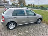 Skoda Ich verkaufe hier  skoda fabia 6y 1.2 - Skoda Fabia 6Y mit Benzin-Antrieb