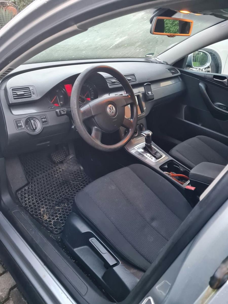 Volkswagen Passat 2008 — engine 140 HP (103kW)