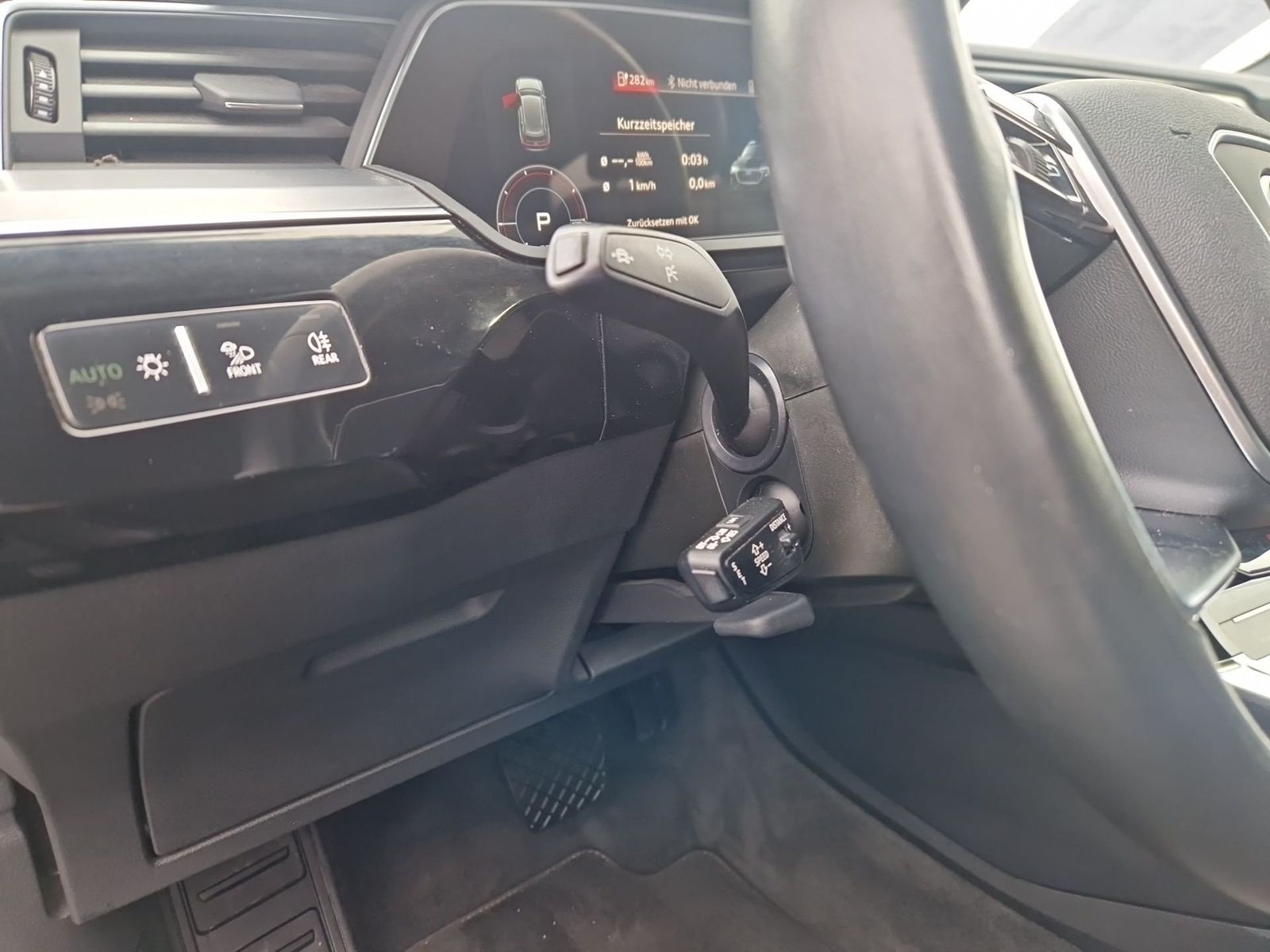 Audi e-tron - Bild 17