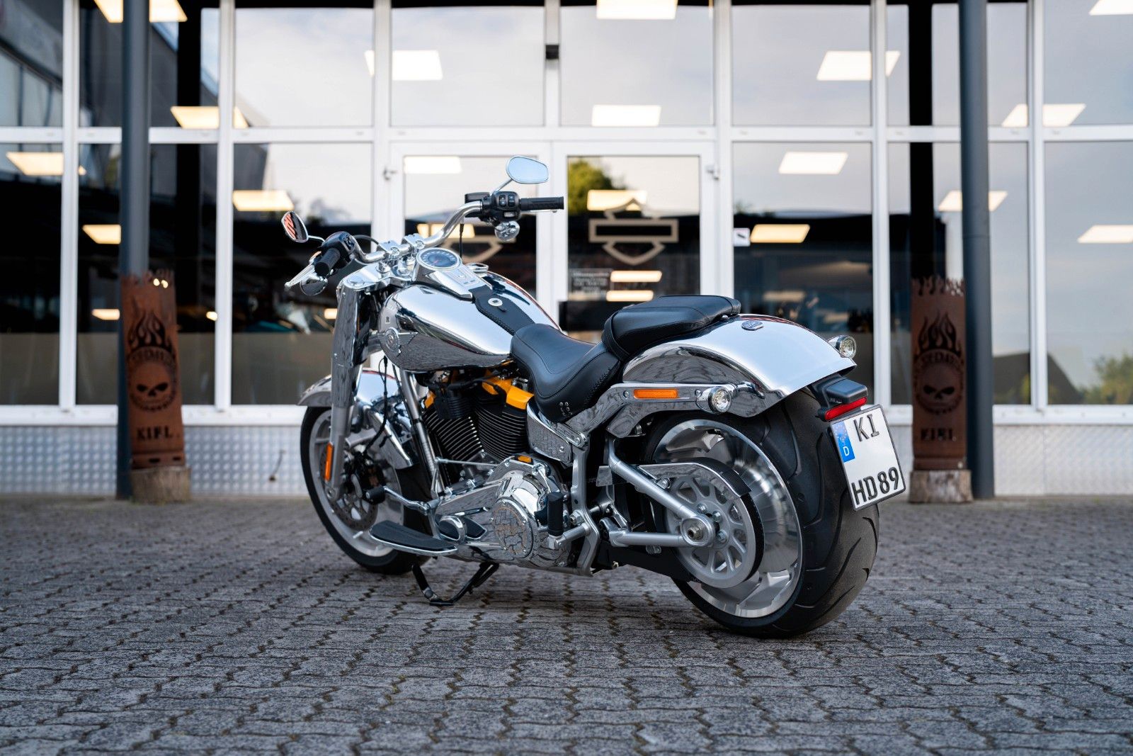 Fahrzeugabbildung Harley-Davidson FLSTFI Fat Boy Gray Ghost - Neuwertig -