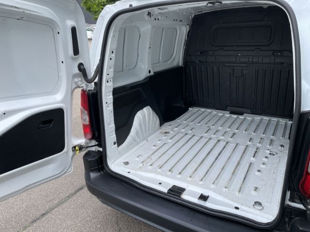 Fahrzeugabbildung Citroën Berlingo 1.5 BlueHDI 100 Club M. L1 Klimaanlage