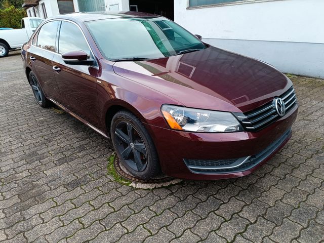 Volkswagen Passat 1.8T  Wolfsburg USA Version